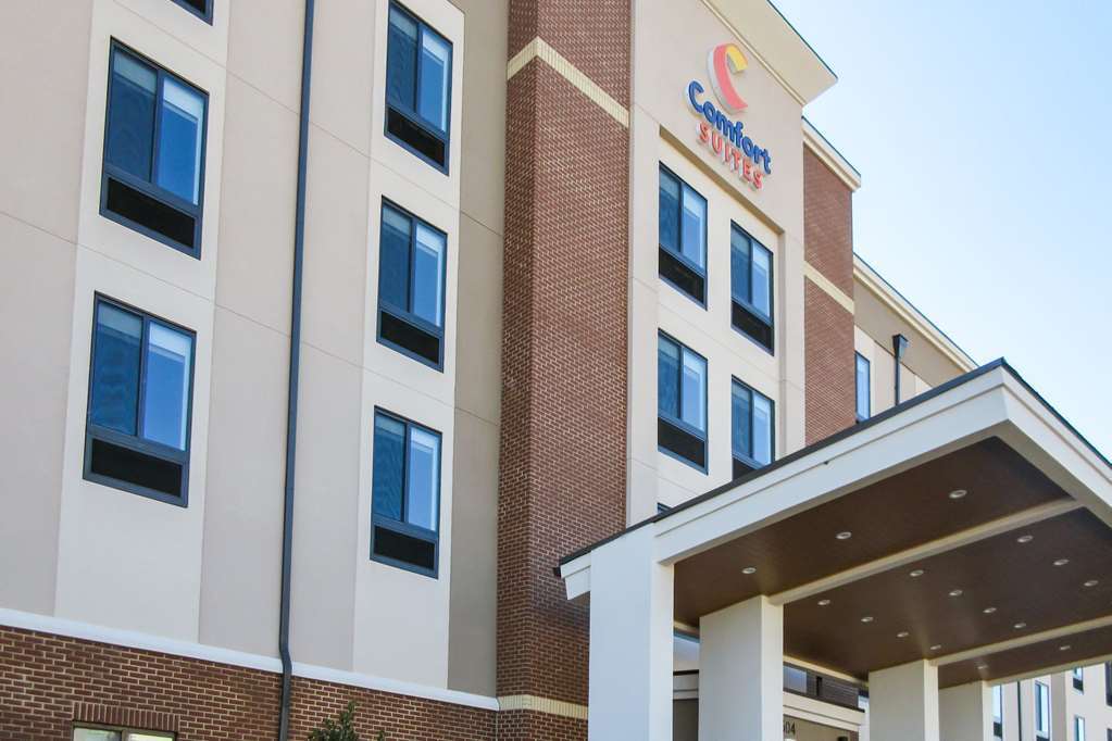 Comfort Suites Greensboro-High Point Екстер'єр фото