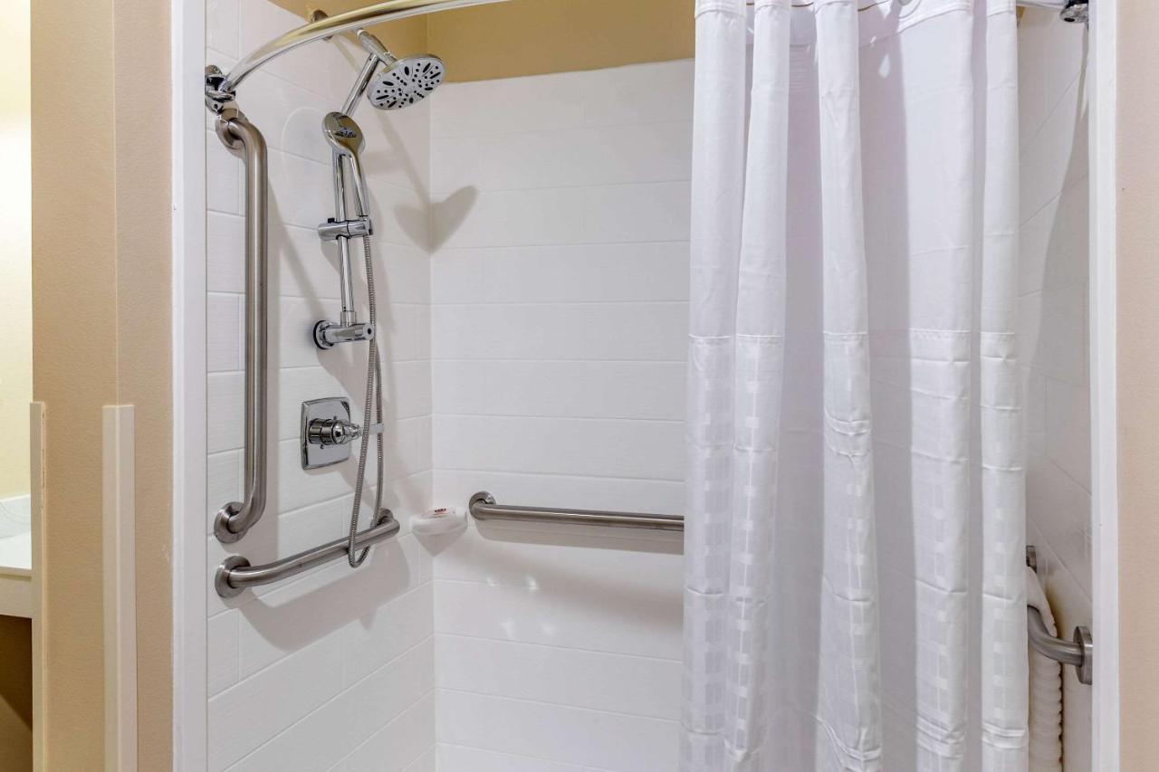 Comfort Suites Greensboro-High Point Екстер'єр фото