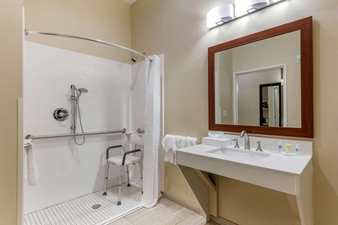 Comfort Suites Greensboro-High Point Екстер'єр фото