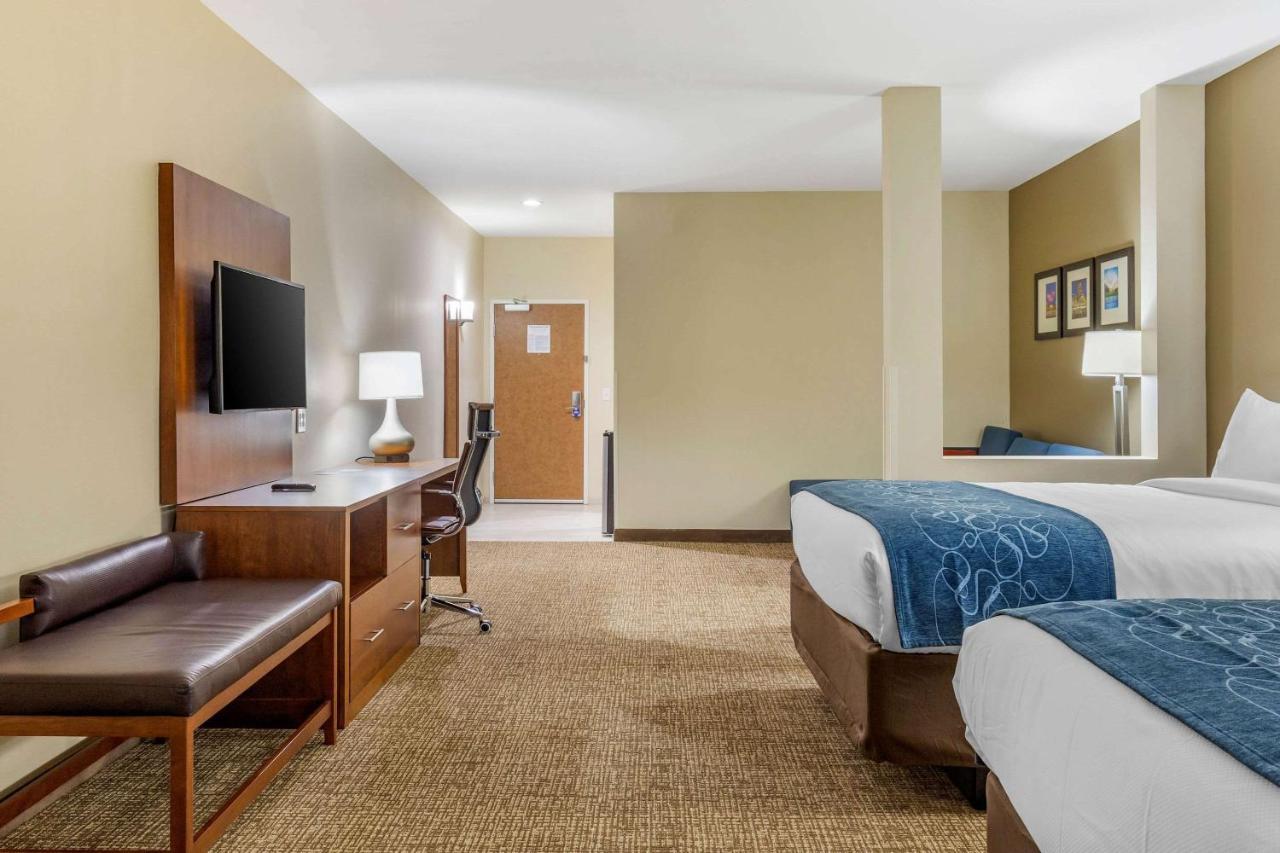Comfort Suites Greensboro-High Point Екстер'єр фото