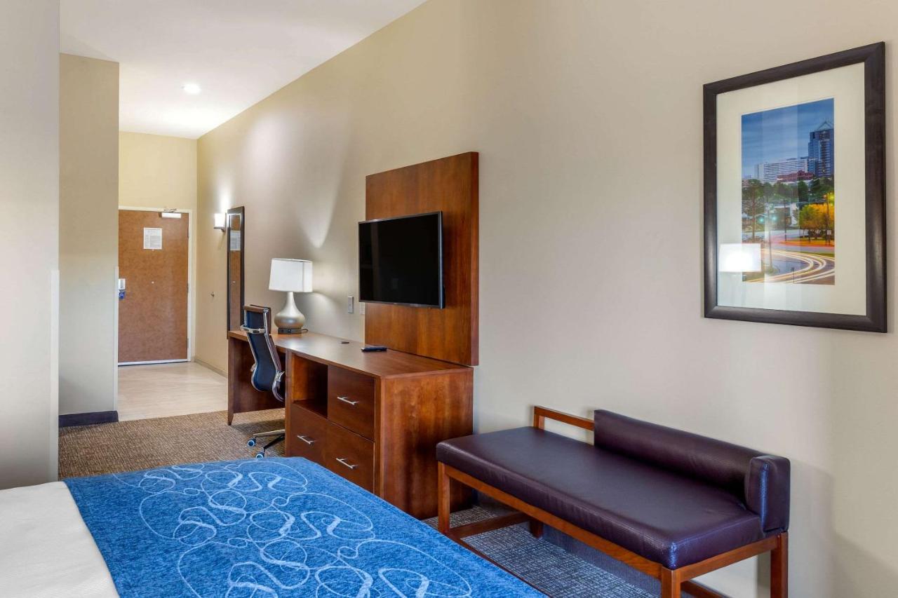 Comfort Suites Greensboro-High Point Екстер'єр фото